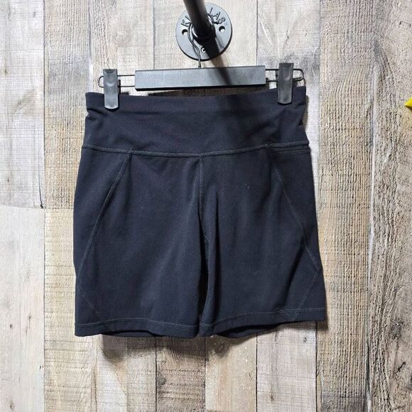 Sweaty Betty The Power Black Athletic Bike Shorts - Picture 2 of 5